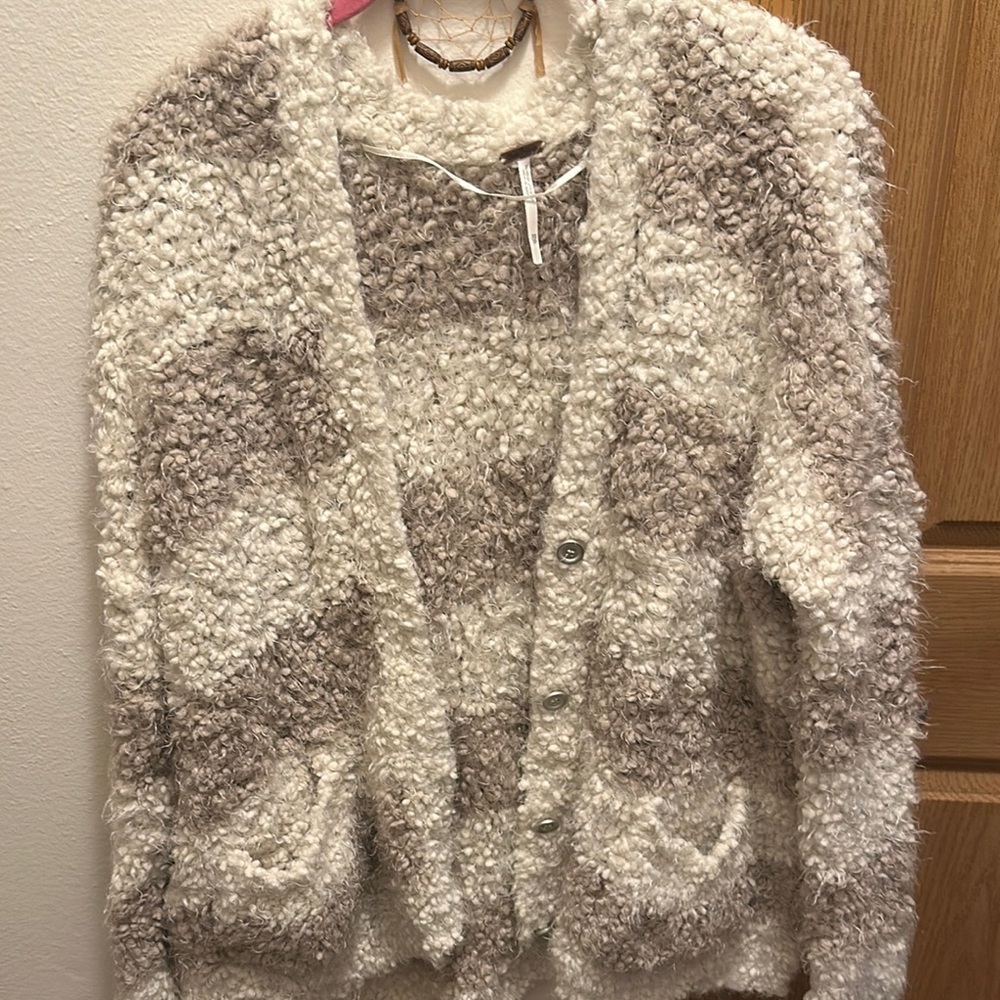 Free People Cozy White and tan Women's Sweater